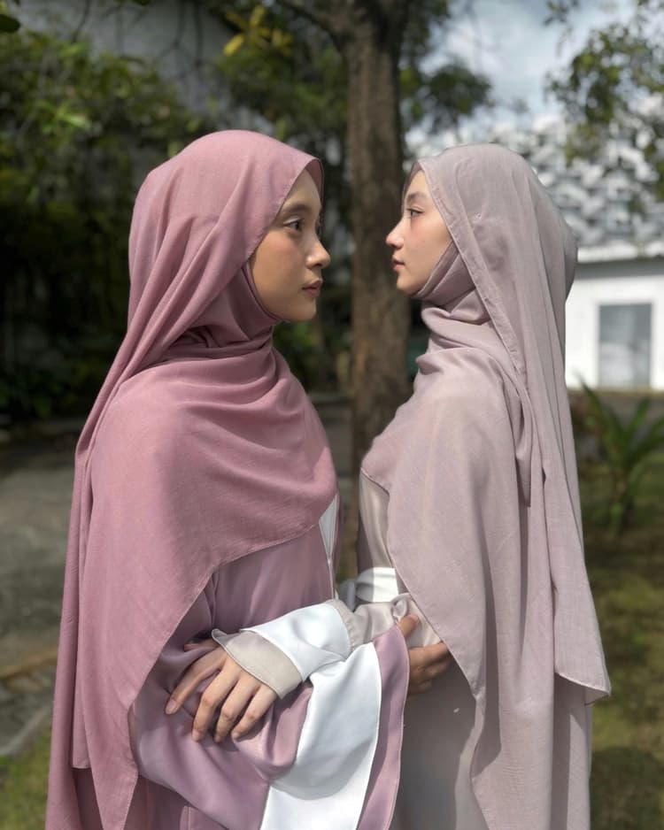 Two women wearing hijabs